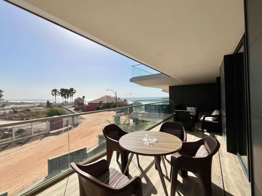 910 balcony vistas