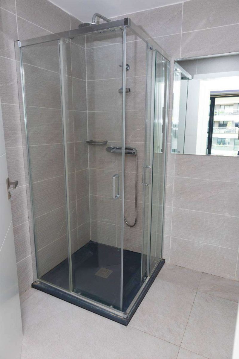 1009 - shower