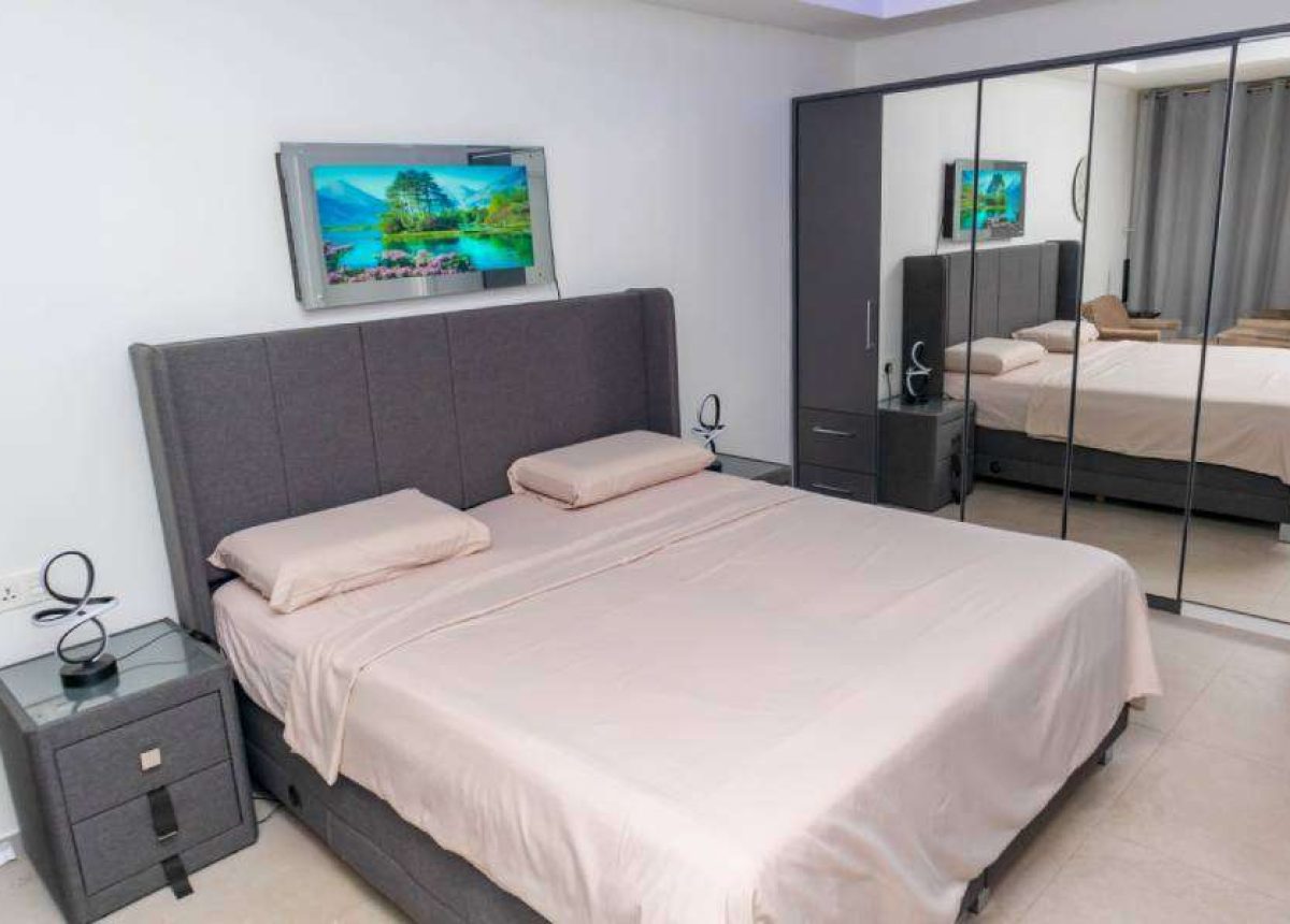 1009 - the master bedroom