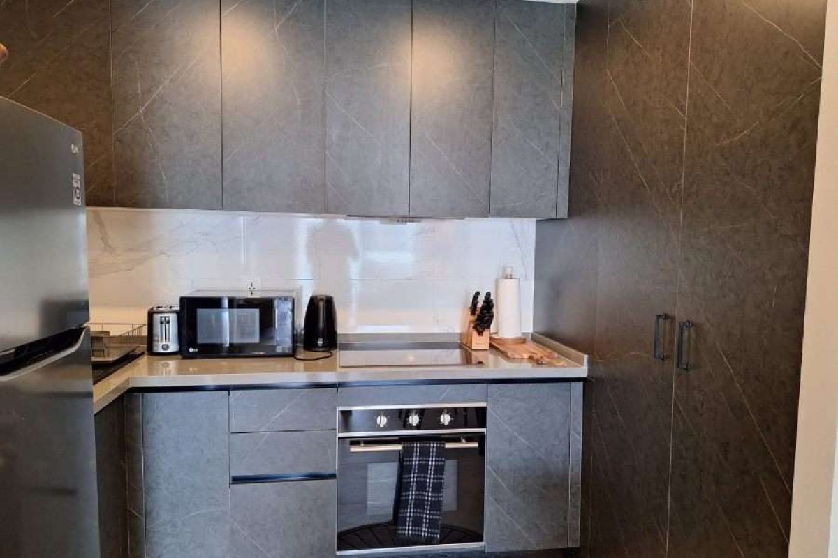 1011 - kitchen