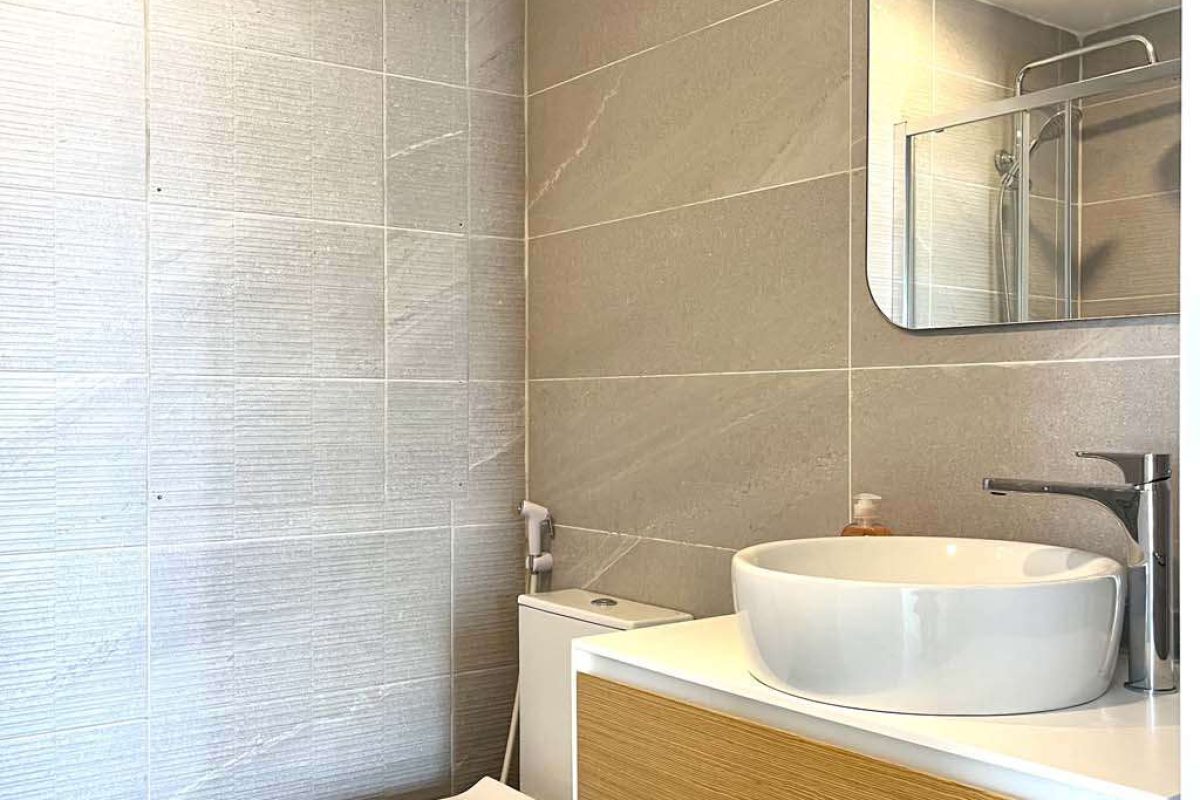 1107 - bathroom