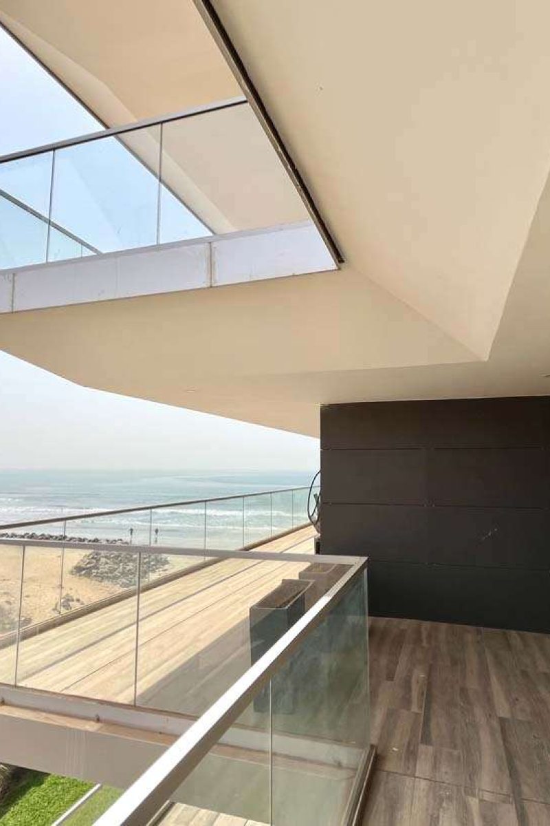 1110 - balcony views