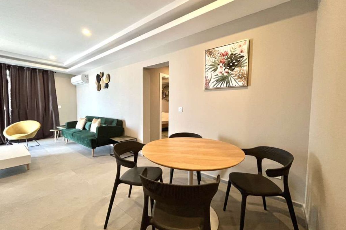 1113 - dining area