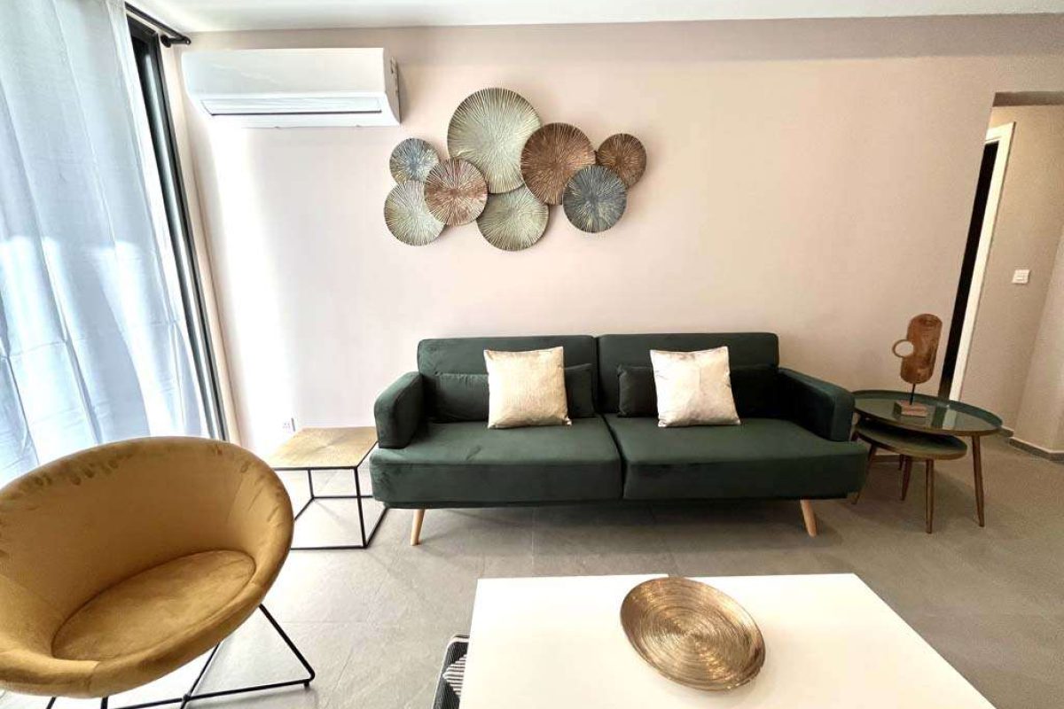 1115 comfy seating