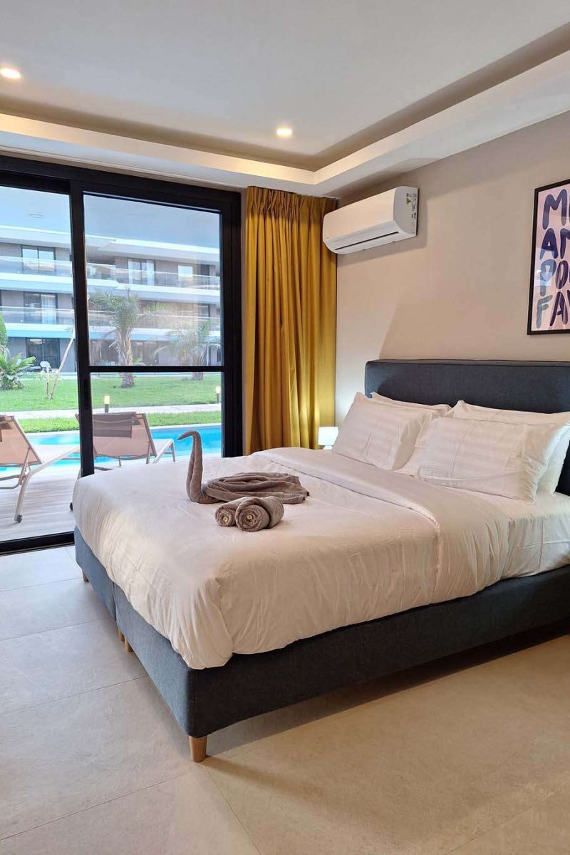 303 the bedroom