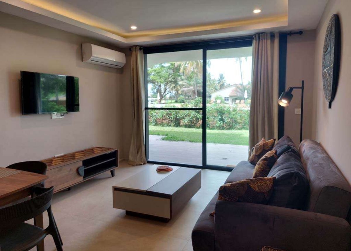 304 - open plan living area