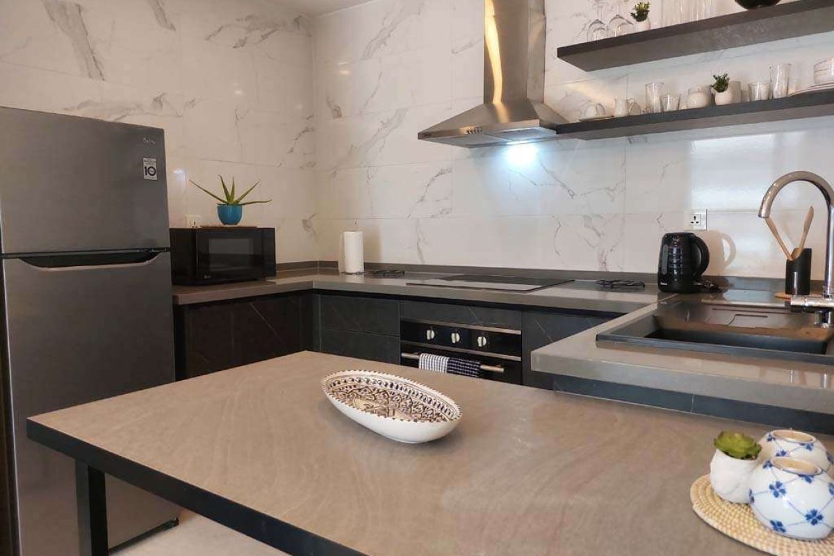 305 - open plan kitchen