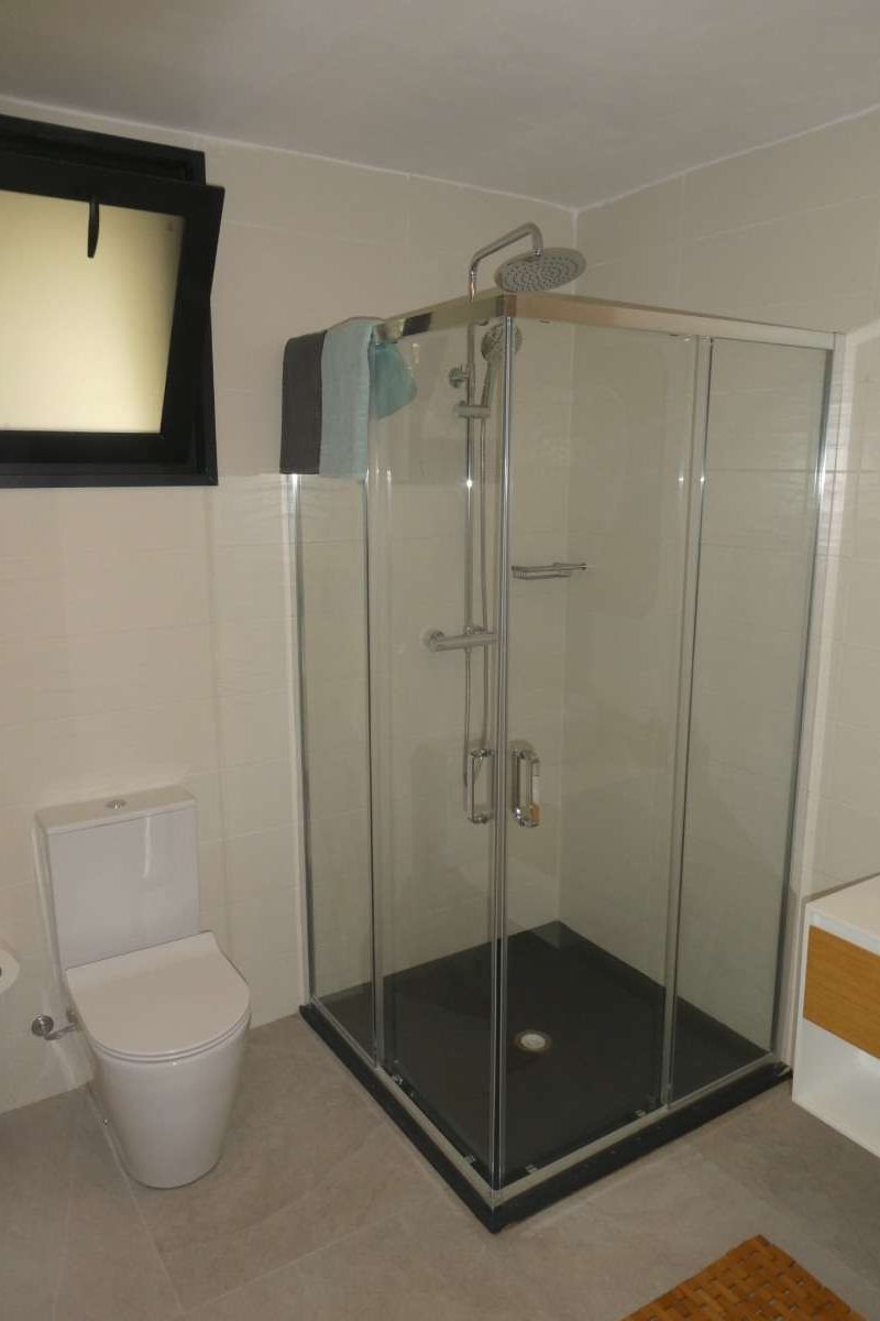 306 + bathroom