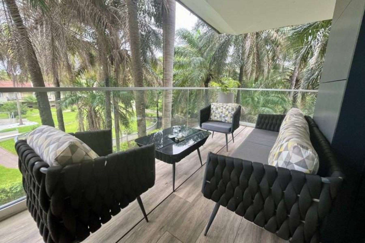 310 - le balcon