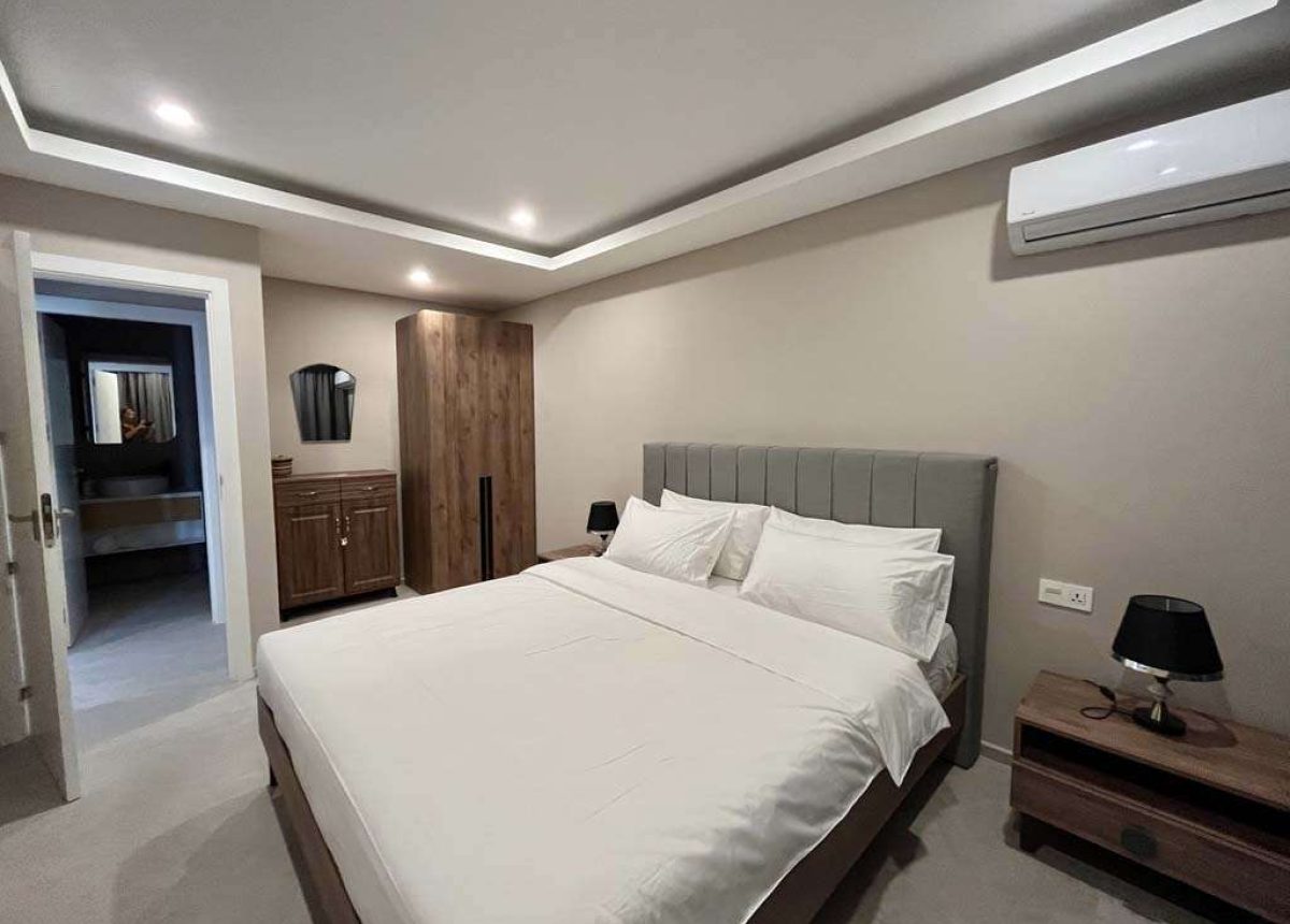 316 bedroom