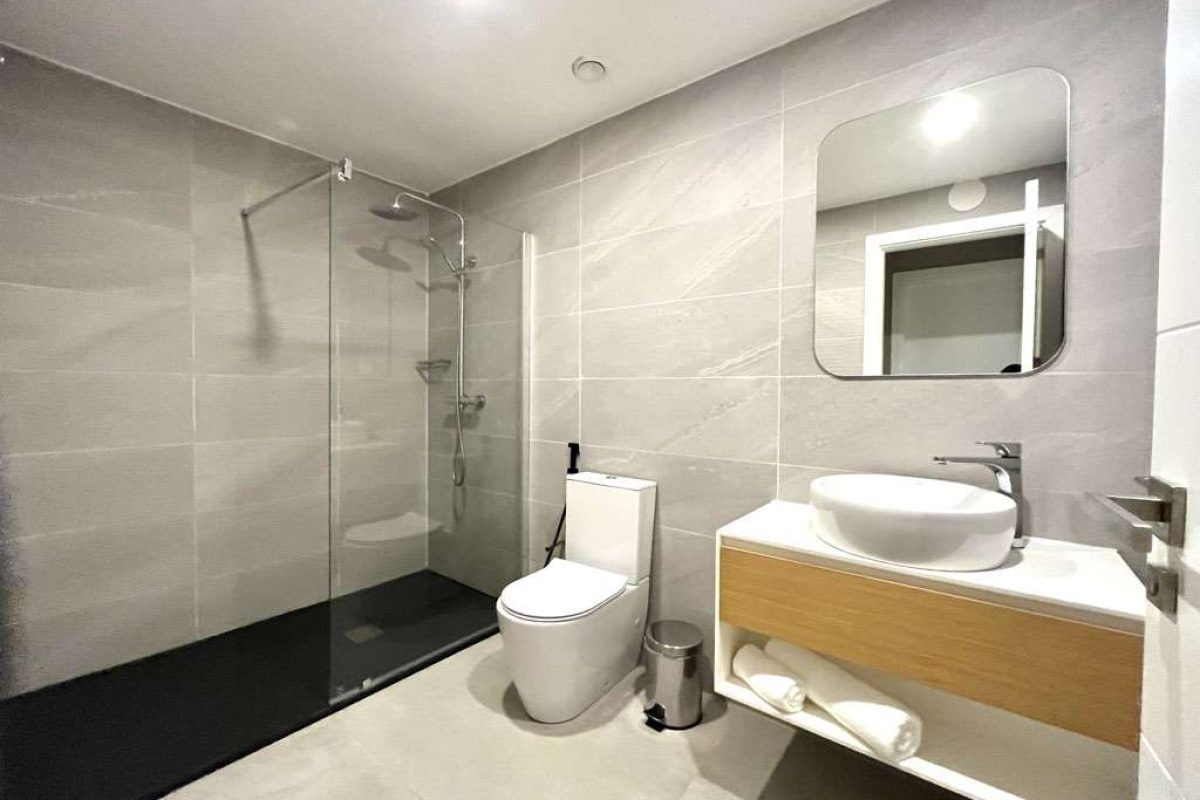 406 bathroom