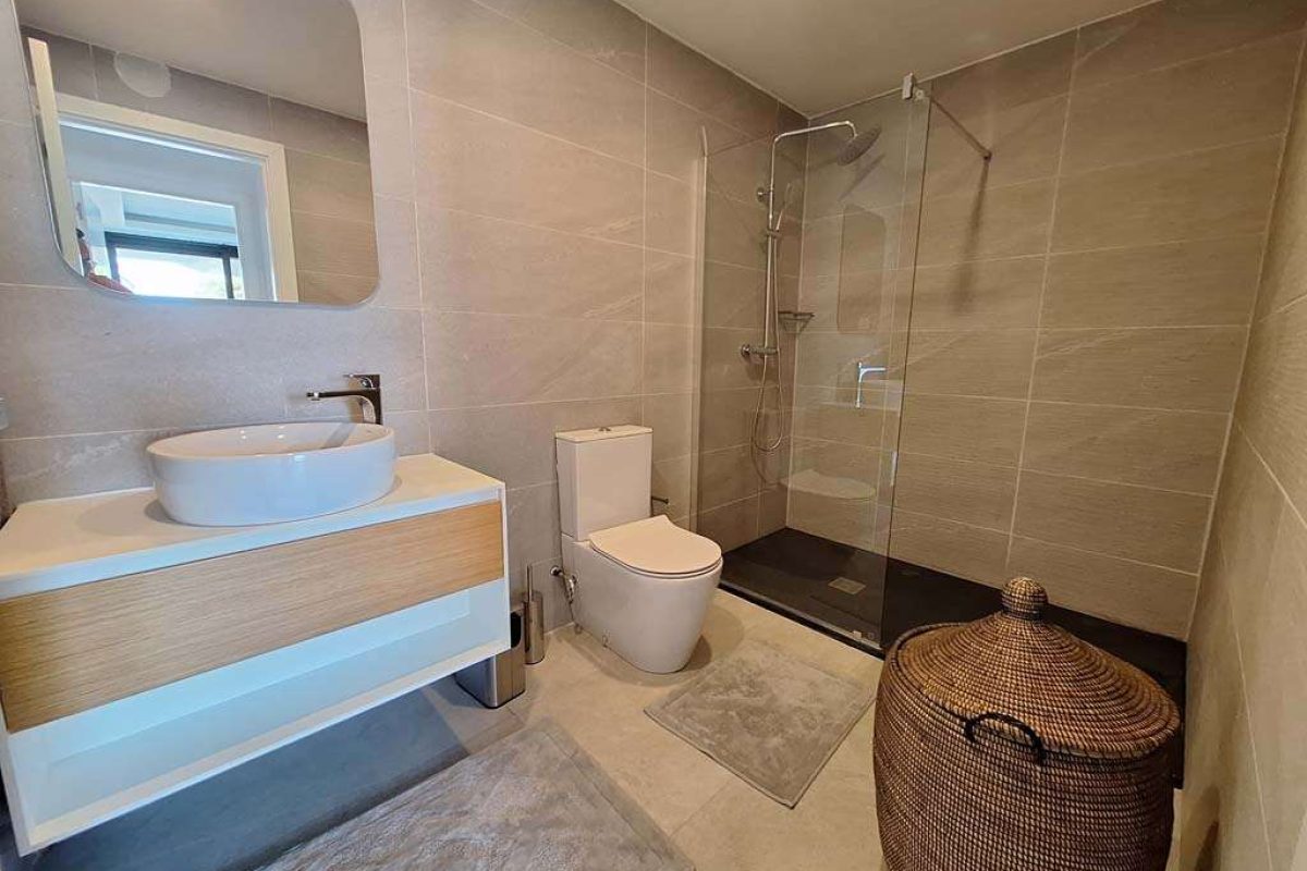408 bathroom