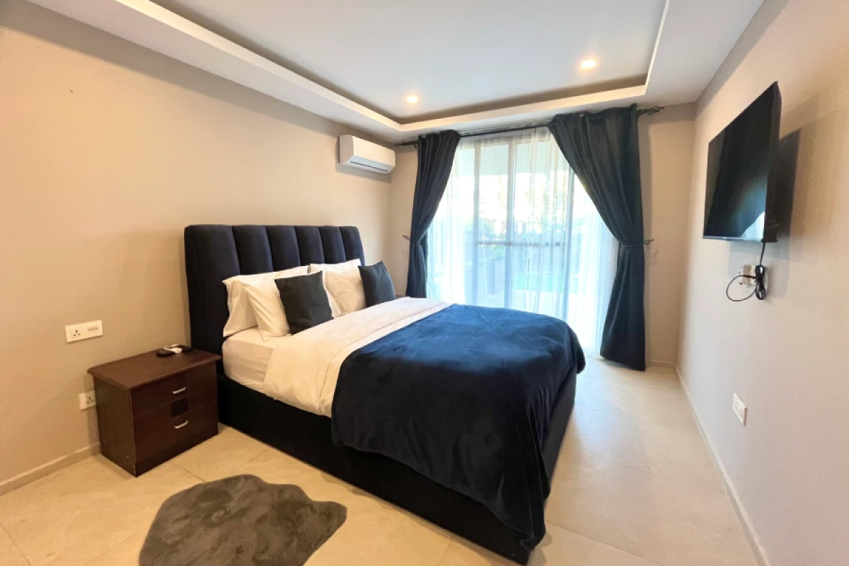 504 - bedroom