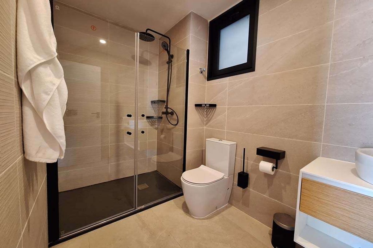 603 - wetroom