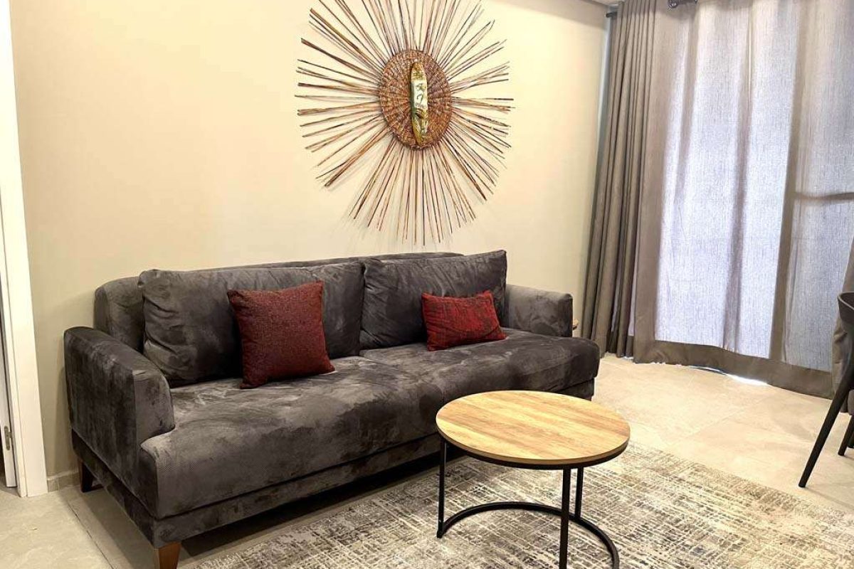 608 - open plan living room