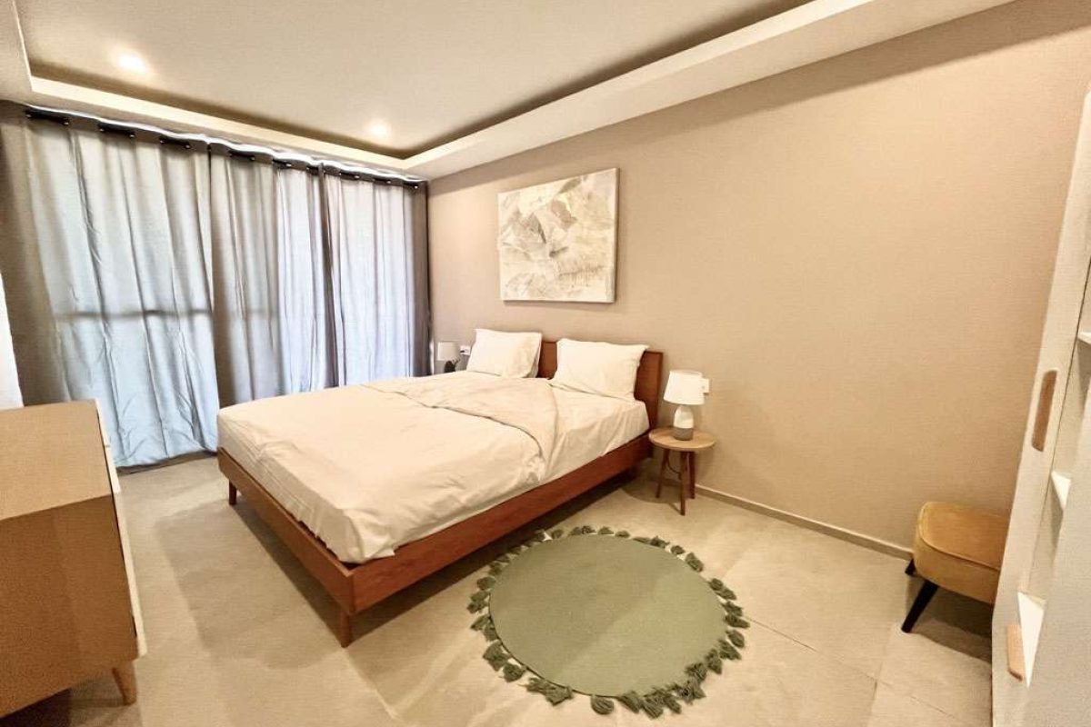 615 - bedroom
