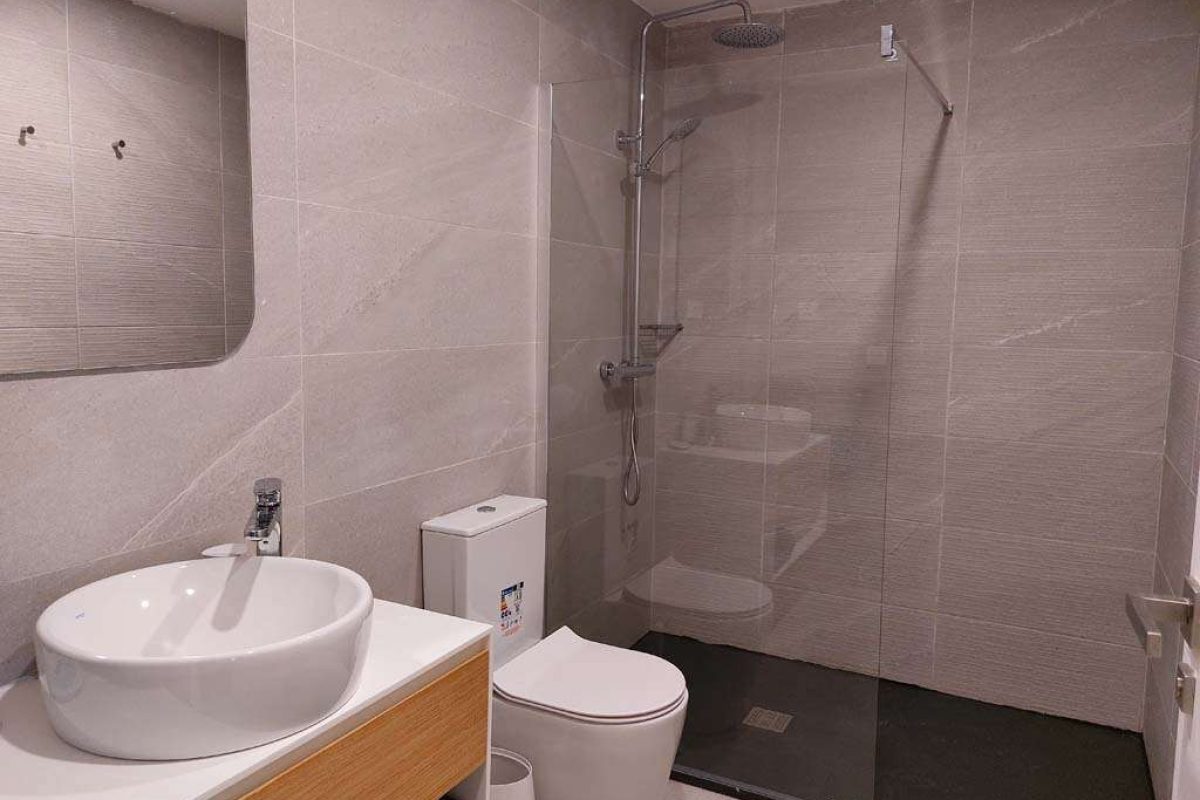 808 - master bathroom