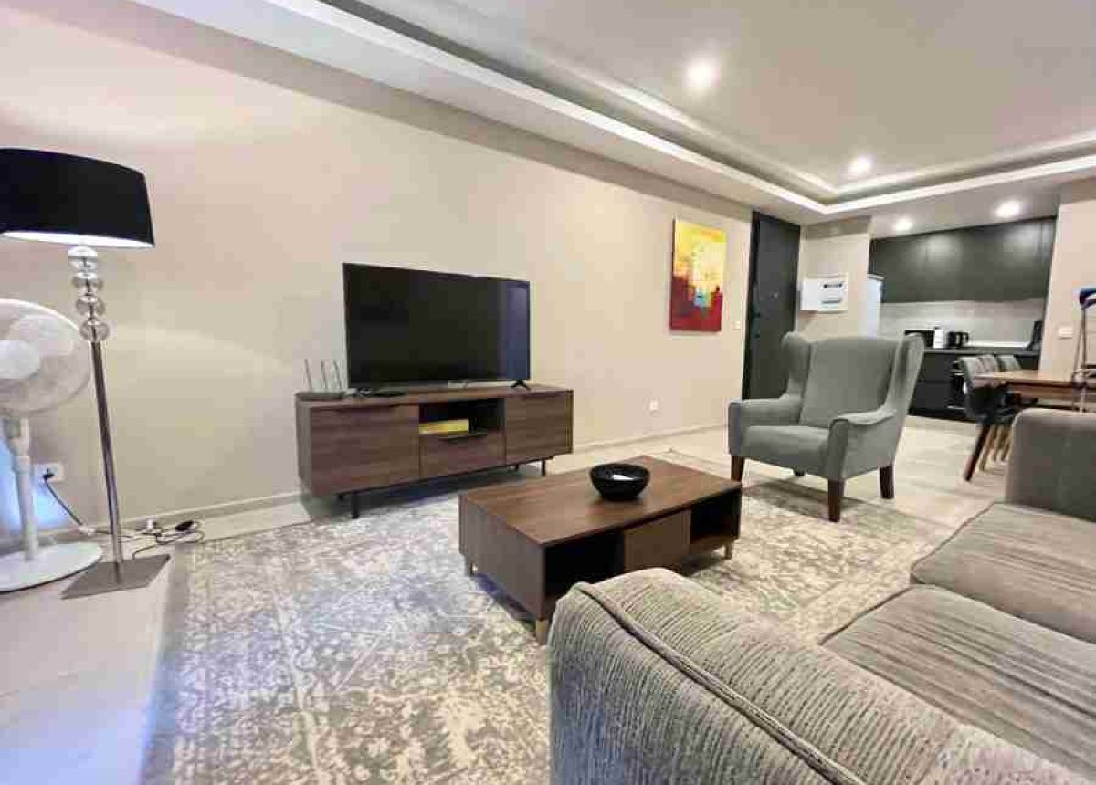 811 - the open plan living area