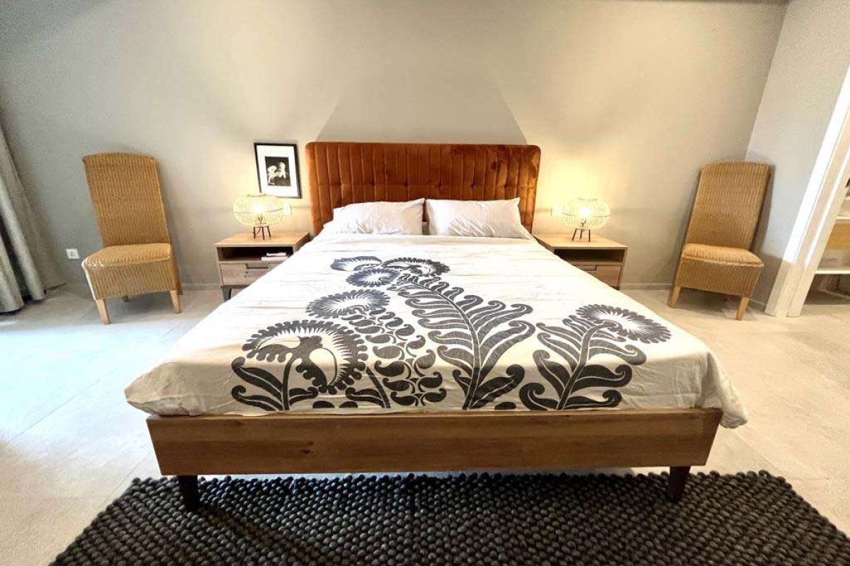 815 - bedroom