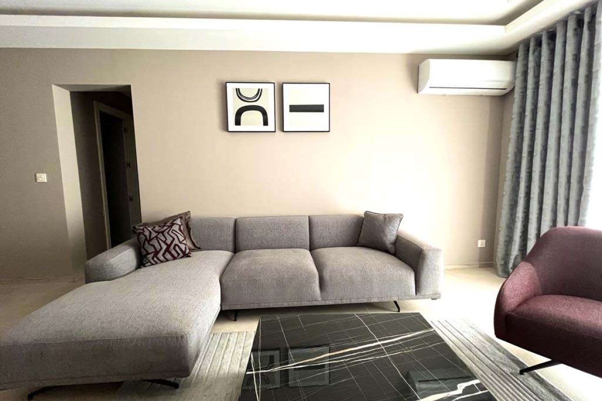 906 - the living room