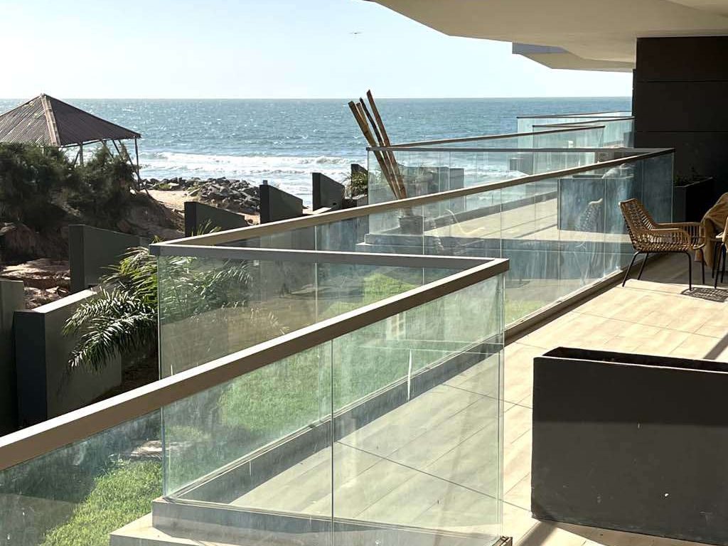 Appartement élégant de 2 chambres - vue depuis le balcon