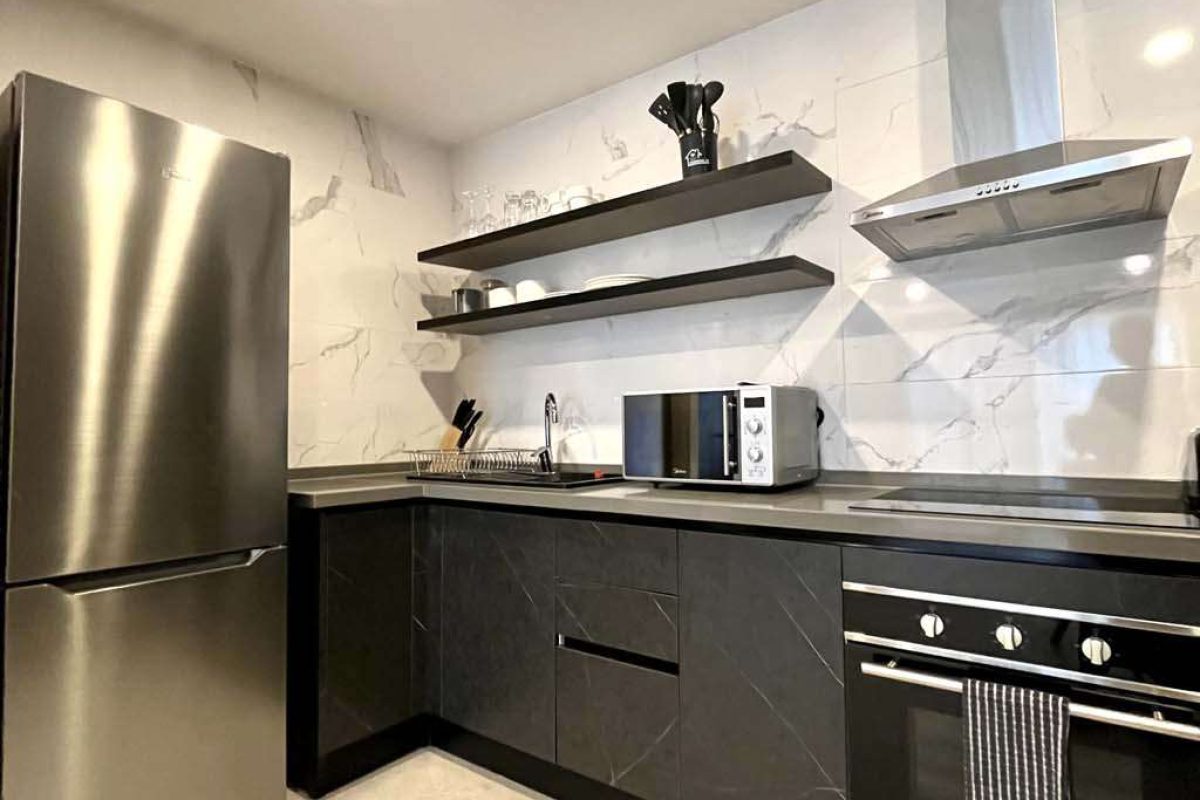 OM - open plan kitchen